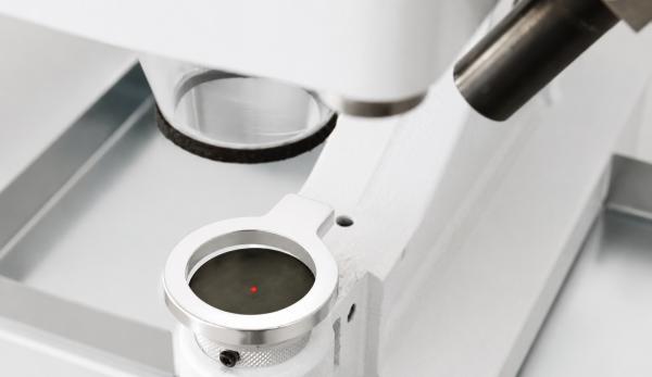 RED POINT DEVICE FOR POSITIONING SNAPS